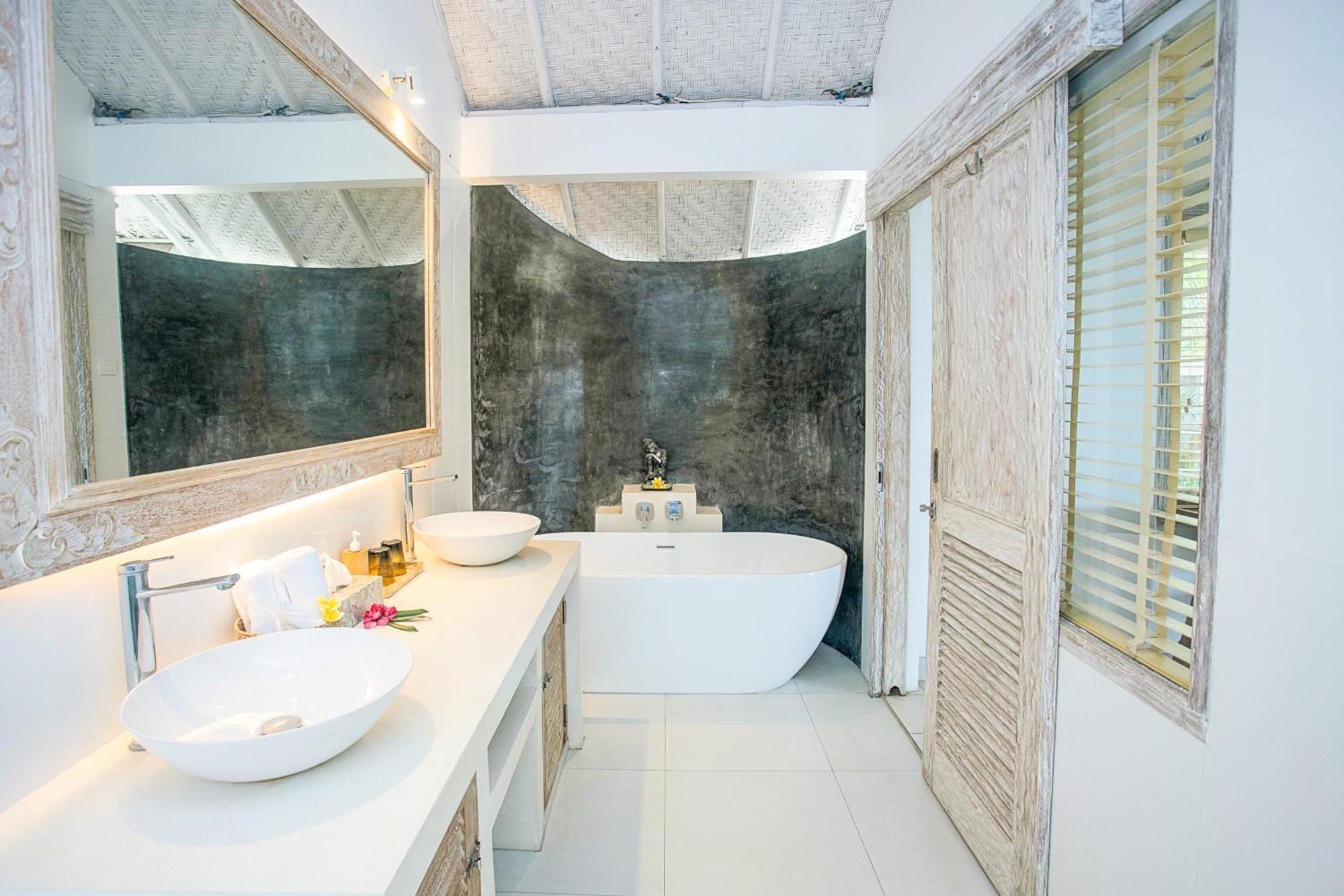 Villa Lanie Lembongan Bagian luar foto